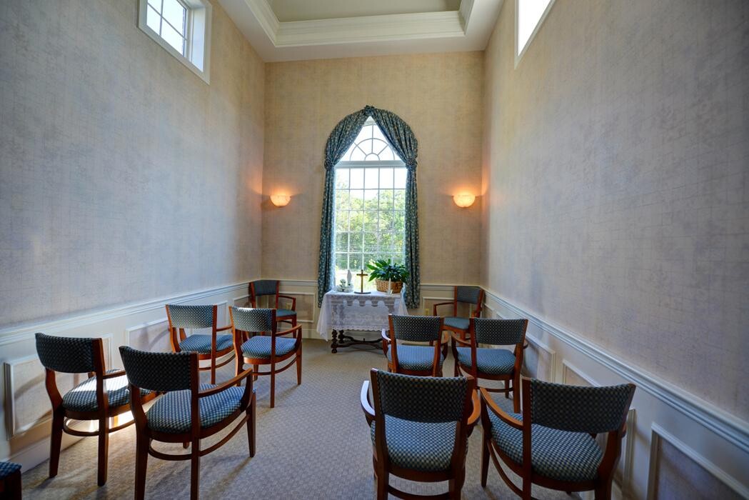 Images Charter Senior Living of Fredericksburg