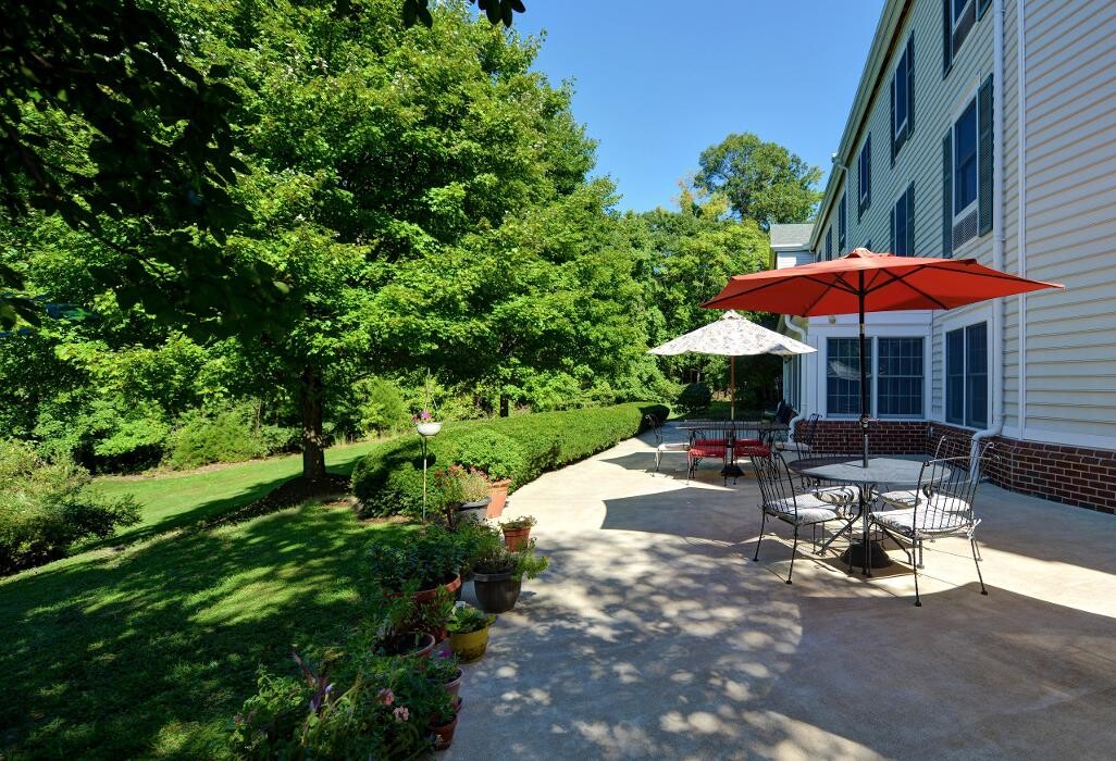 Images Charter Senior Living of Fredericksburg