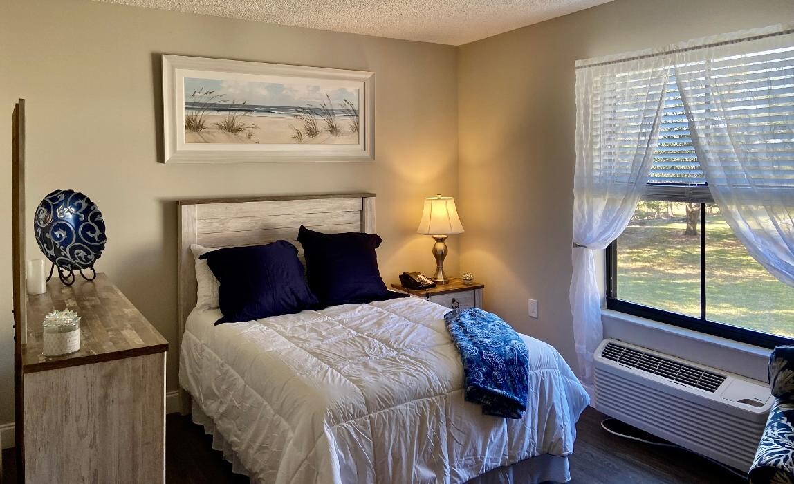 Images Springwood Court