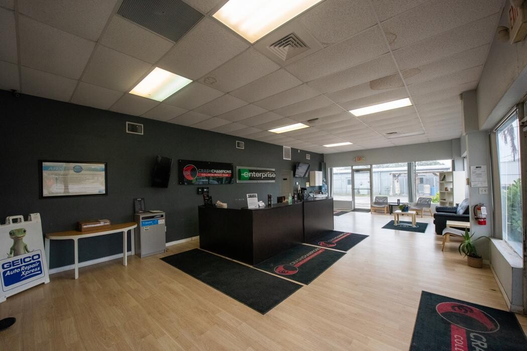 Images Crash Champions Collision Repair Nebraska Ave N