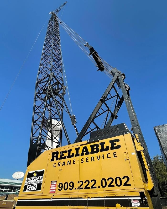 Images Reliable Crane Service