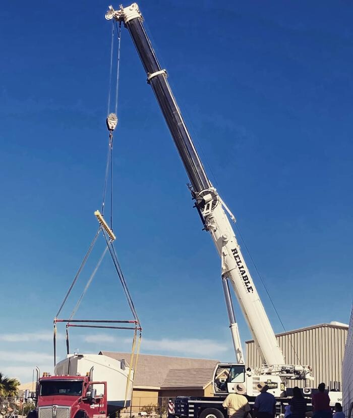 Images Reliable Crane Service