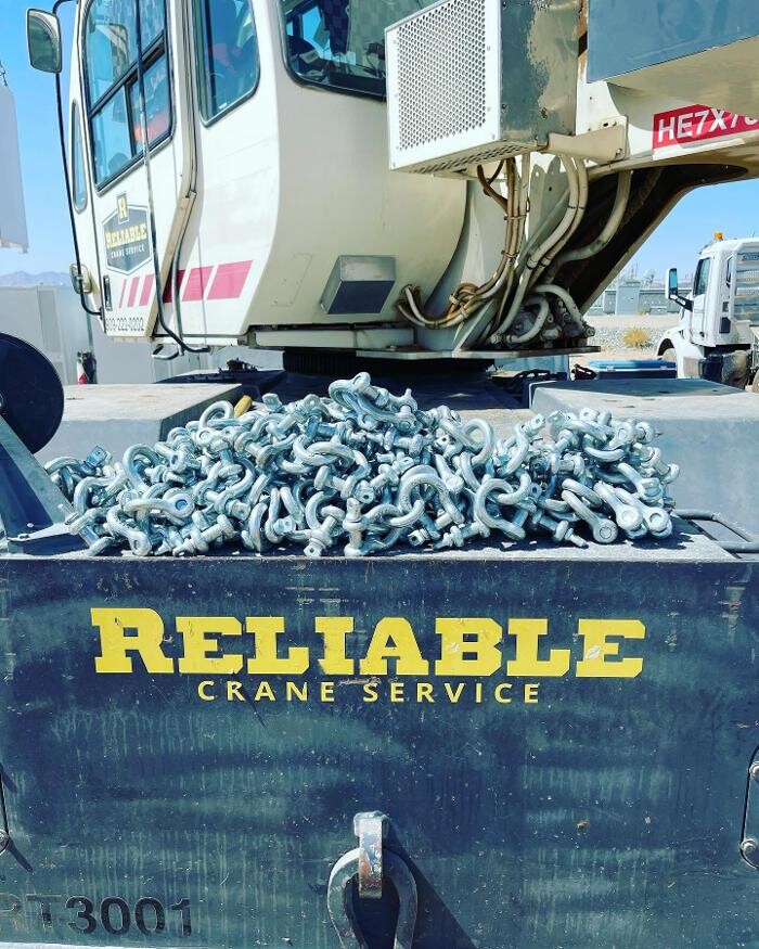 Images Reliable Crane Service