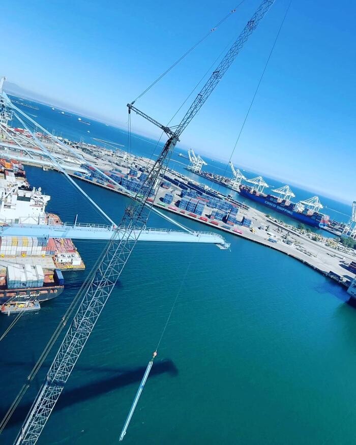 Images Reliable Crane Service