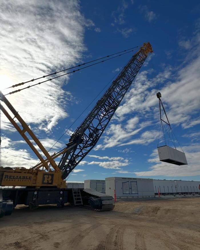 Images Reliable Crane Service