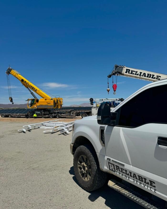 Images Reliable Crane Service