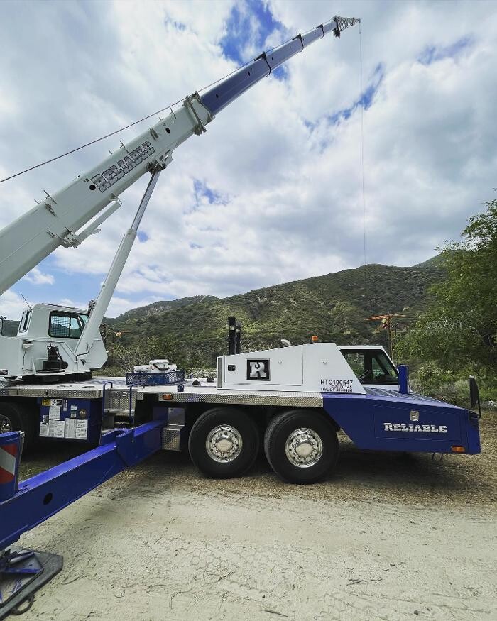 Images Reliable Crane Service