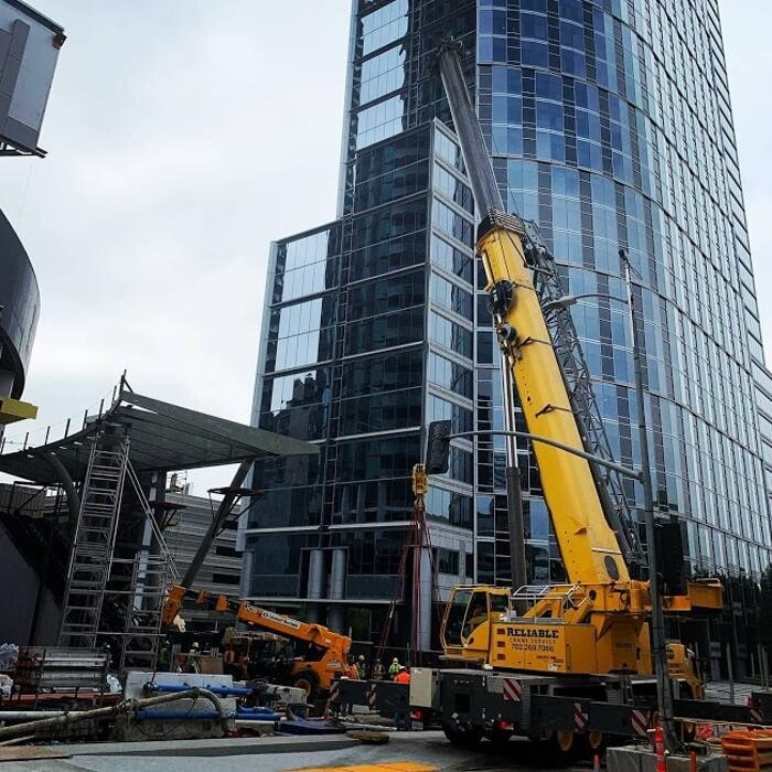 Images Reliable Crane Service