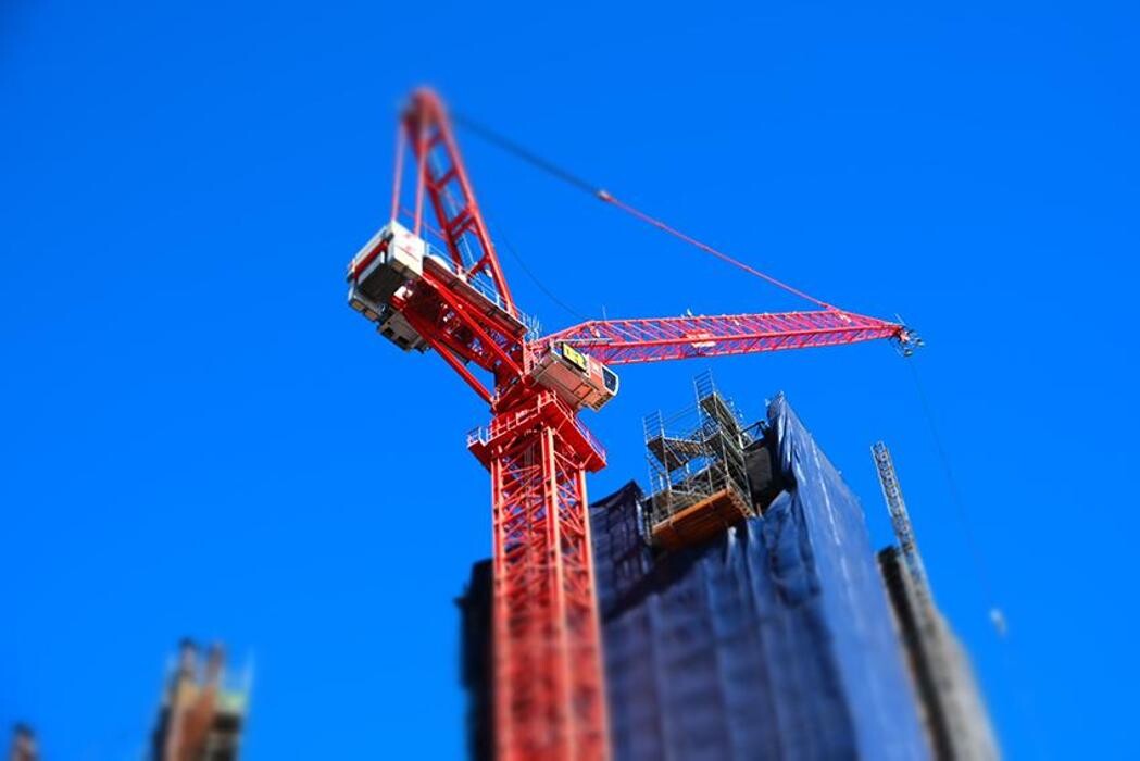 Images Reliable Crane Service