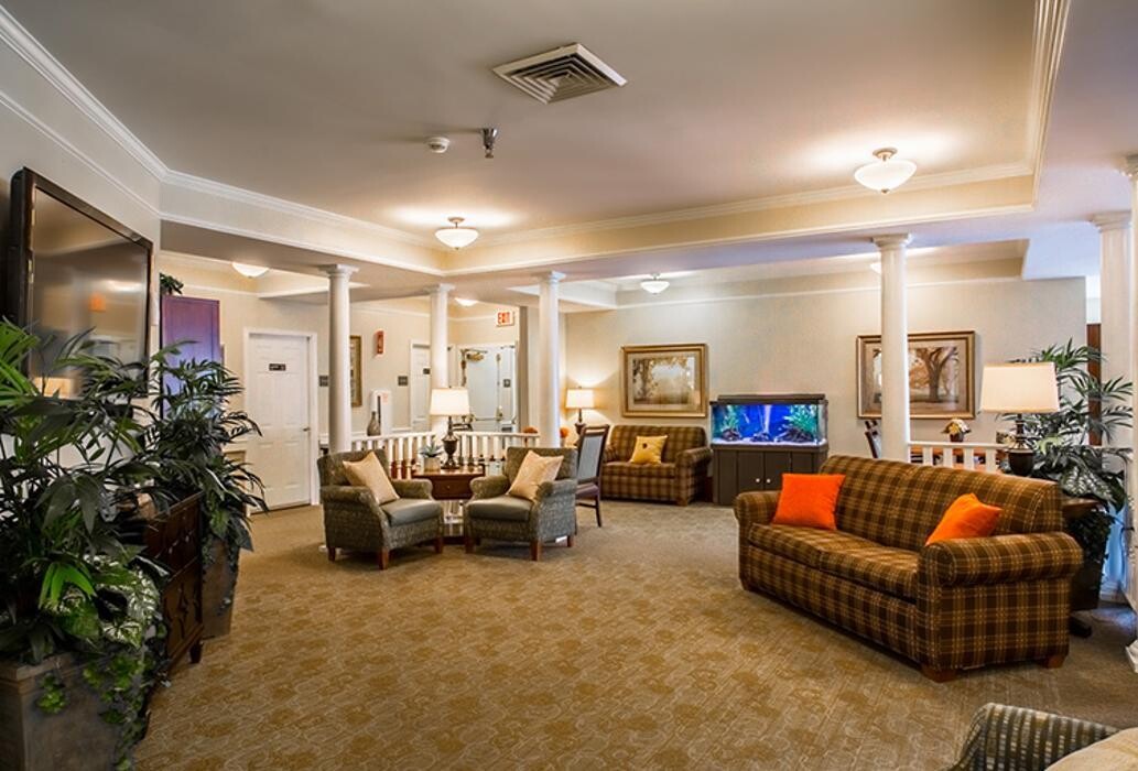 Images Charter Senior Living of Franklin