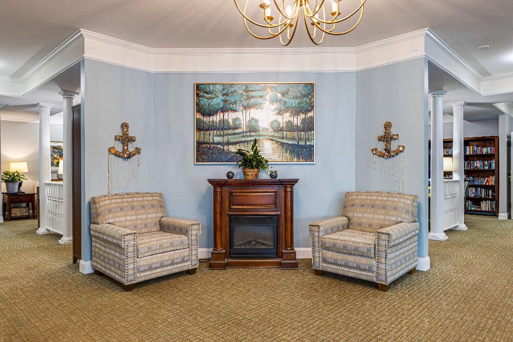 Images Charter Senior Living of Franklin