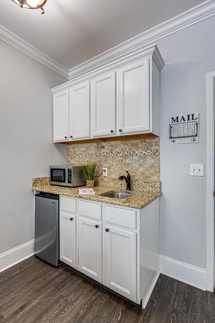 Images Charter Senior Living of Franklin