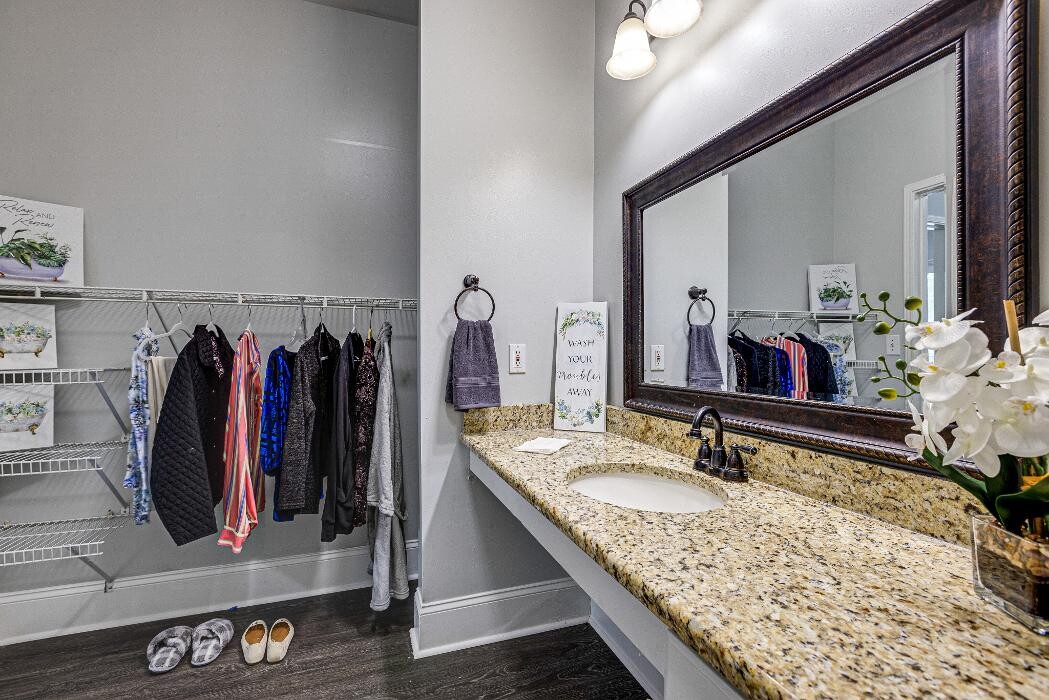 Images Charter Senior Living of Franklin