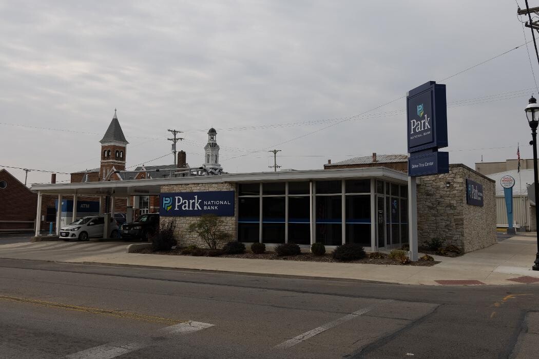 Images Park National Bank: Greenville Third Street Office