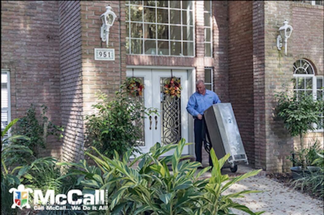 Images McCall Service