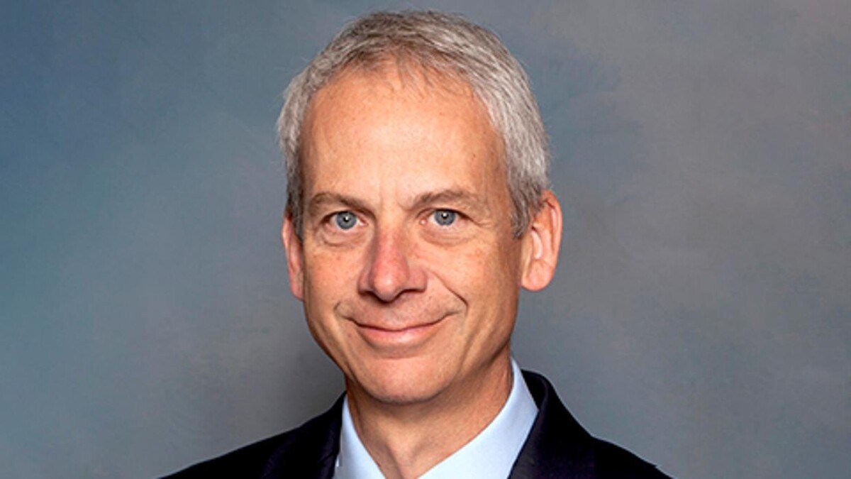 Images Dr. Stephen H. Treacy, MD