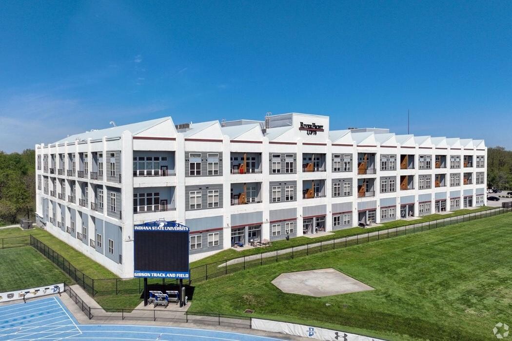 Images RiverFront Lofts