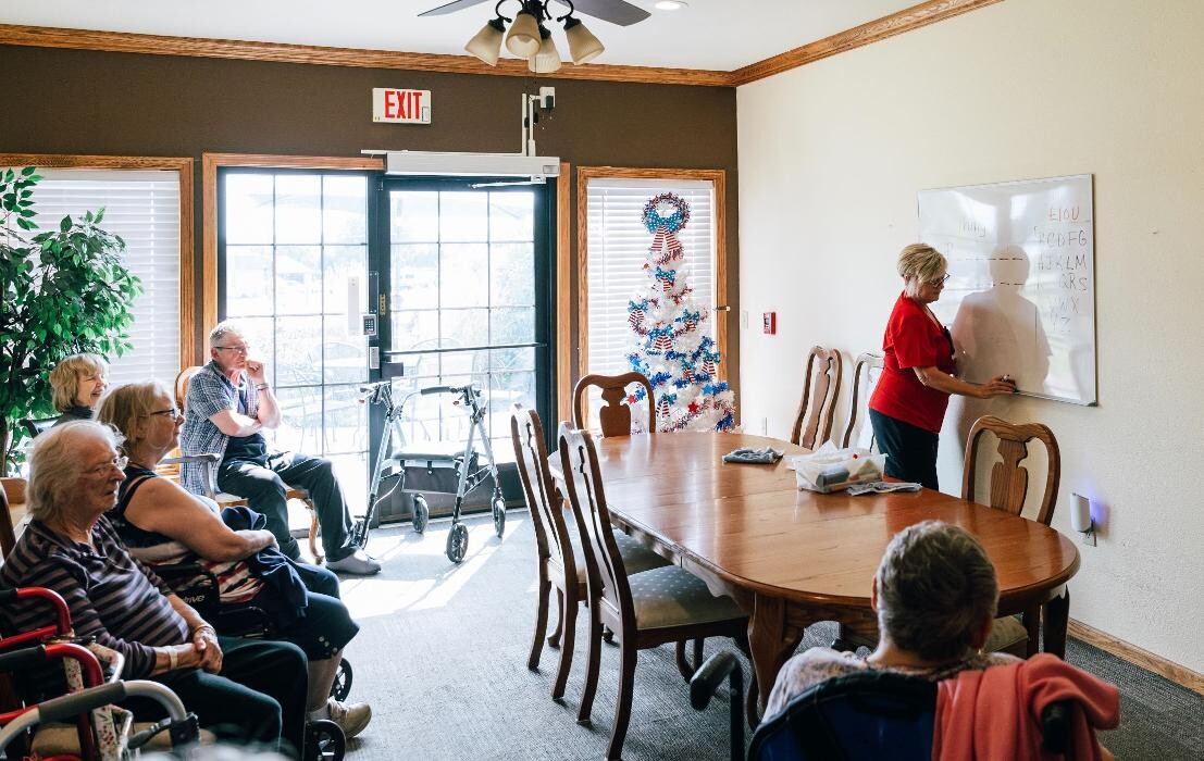 Images Harbor View Assisted Living