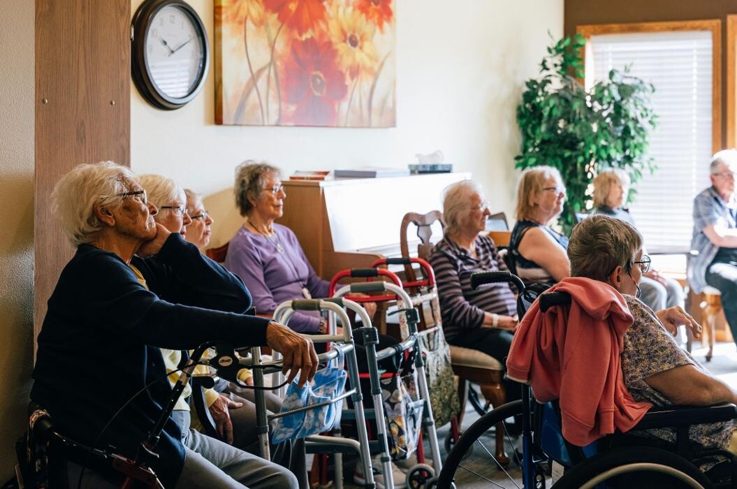 Images Harbor View Assisted Living