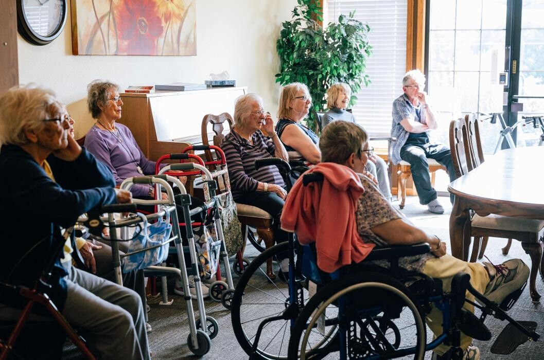 Images Harbor View Assisted Living