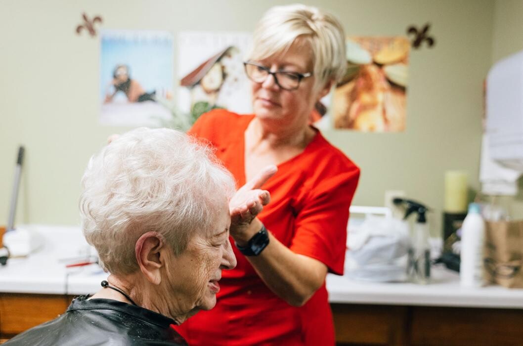 Images Harbor View Assisted Living