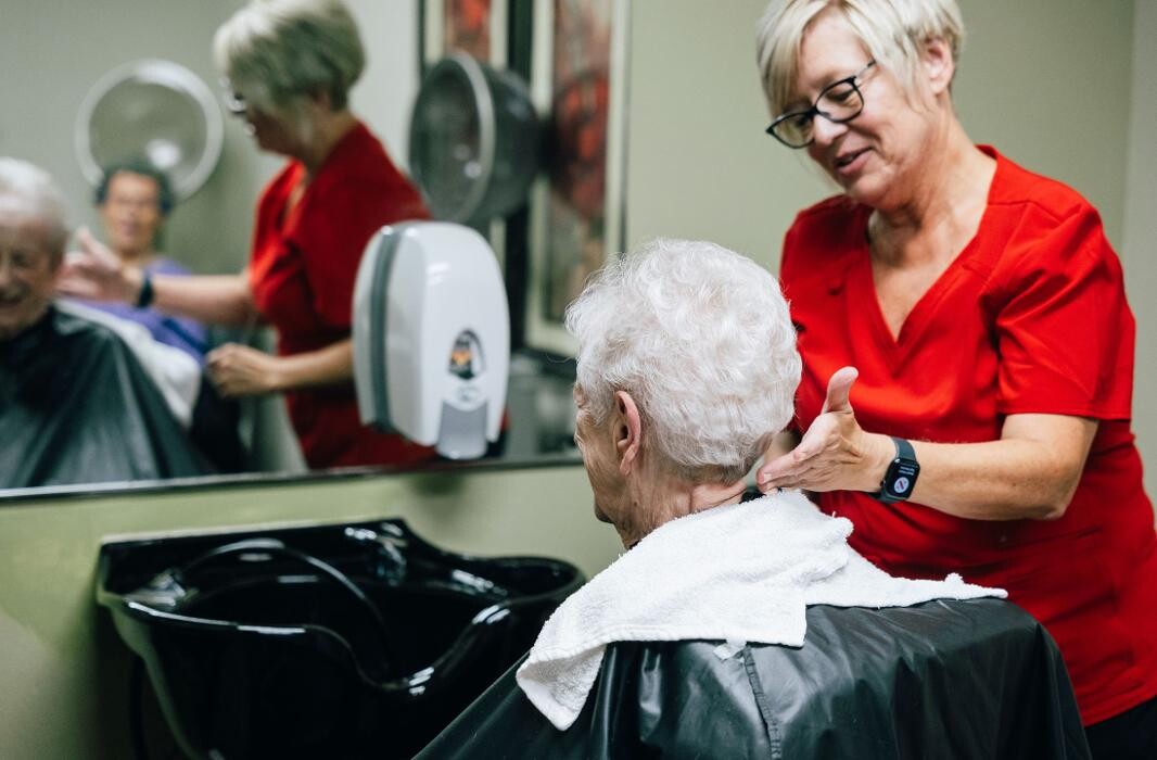 Images Harbor View Assisted Living