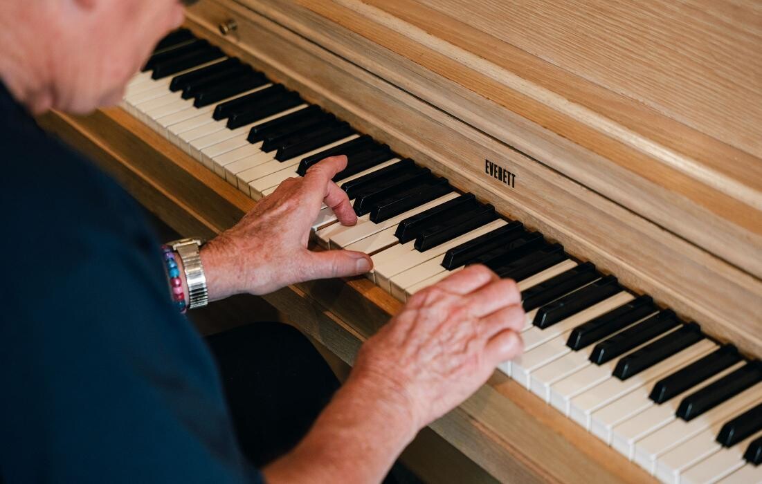 Images Harbor View Assisted Living