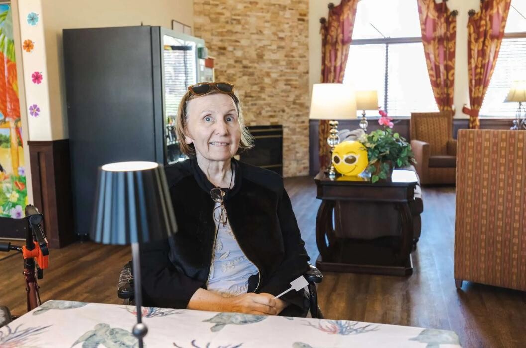 Images Villa Court Assisted Living