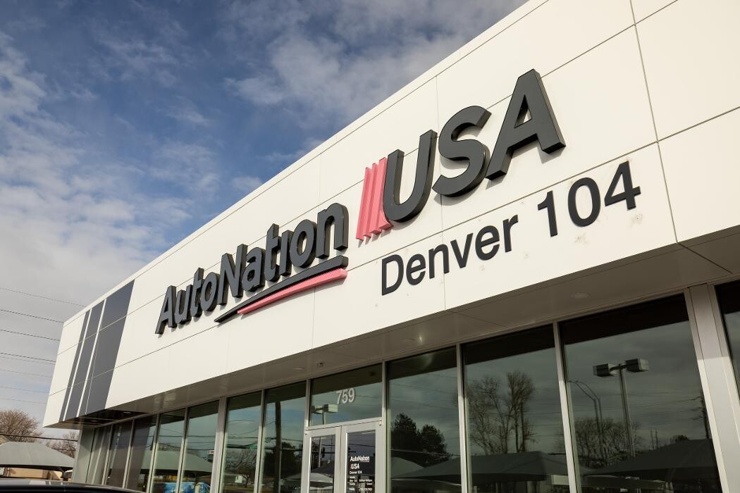 Images AutoNation USA Denver 104