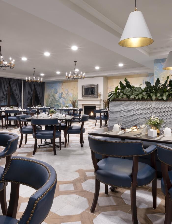 Images Grand Living At Tower Place