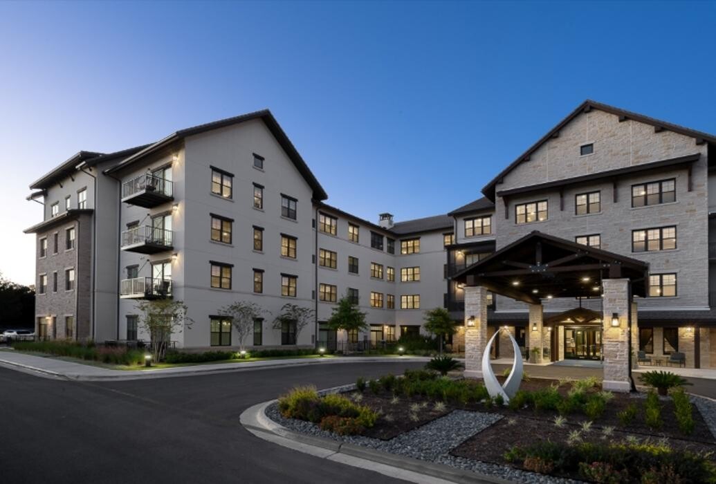 Images Grand Living At Georgetown