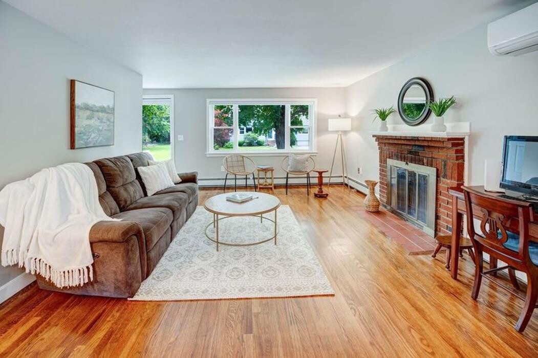Images P. Sutherland Group - Realtor