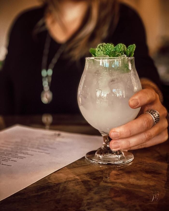 Images Aftermath Restaurant