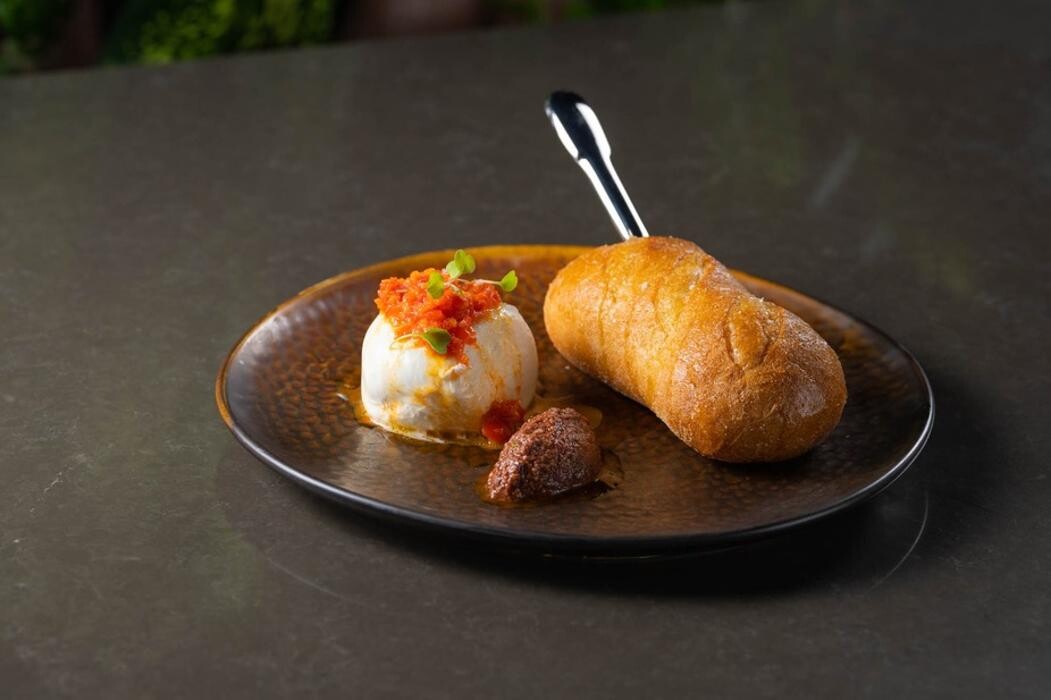 Images Aftermath Restaurant