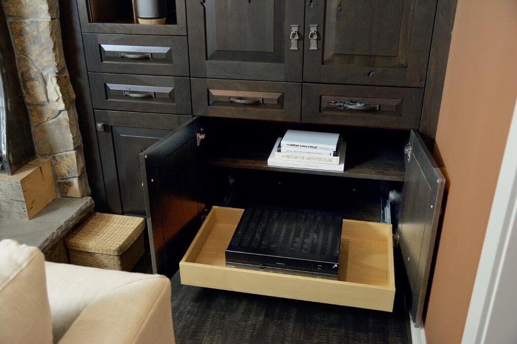 Images Dura Supreme Cabinetry