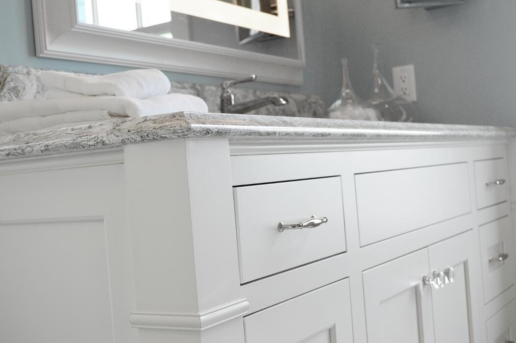 Images Dura Supreme Cabinetry