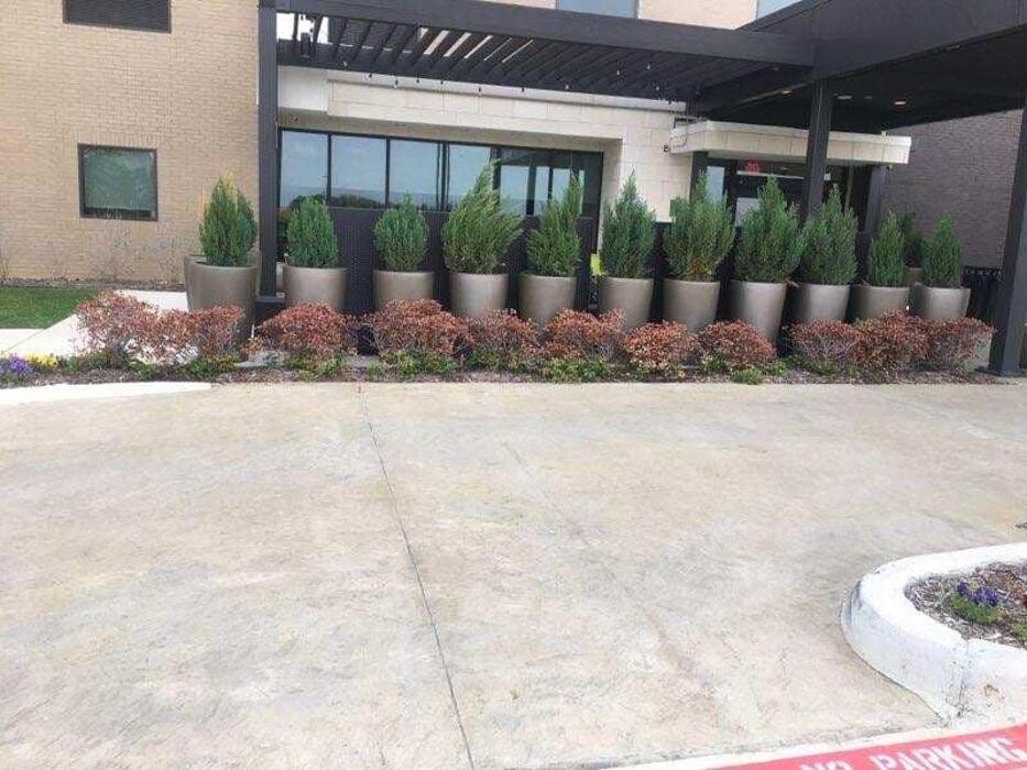 Images DNA GOE Landscaping & Maintenance