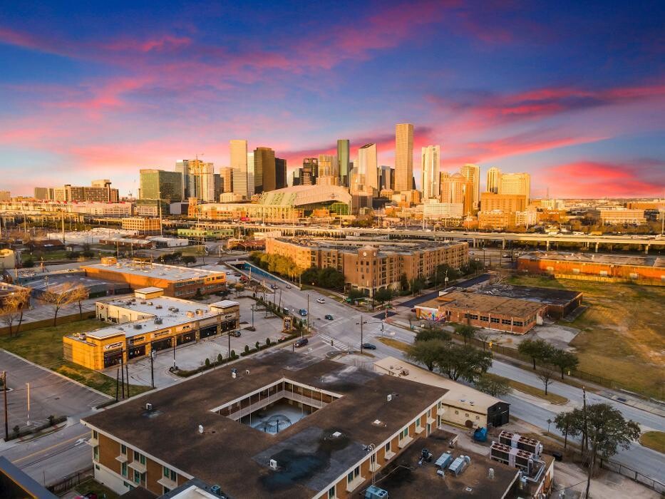 Images Forth at Navigation