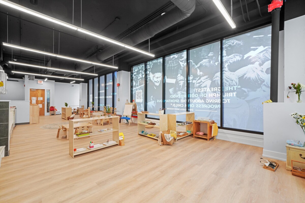 Images American Montessori Academy Andersonville