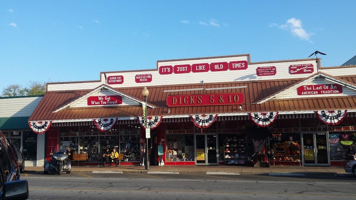 Images Dick's 5 & 10