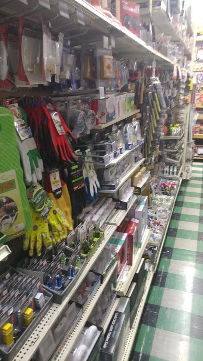 Images Dick's 5 & 10