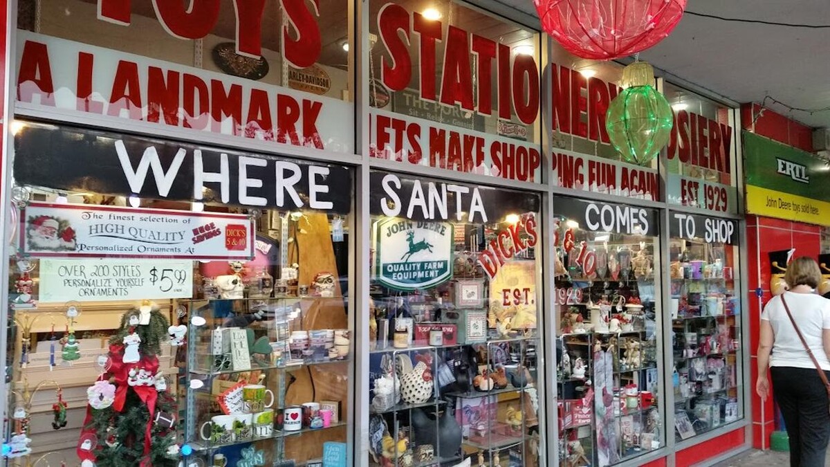 Images Dick's 5 & 10