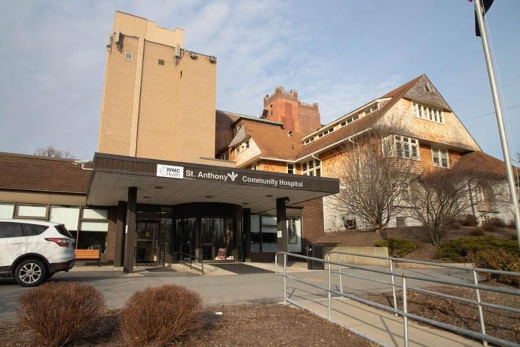 Images St. Anthony Community Hospital Total Joint Replacement Center