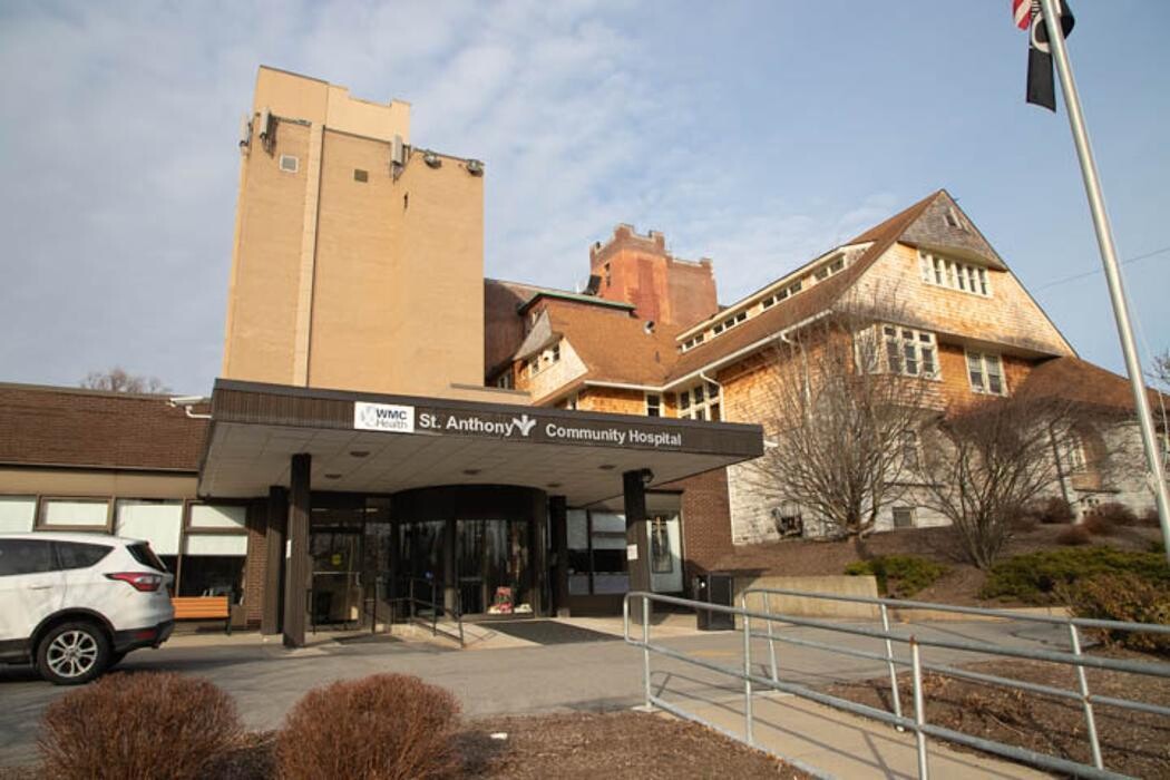 Images St. Anthony Community Hospital Total Joint Replacement Center