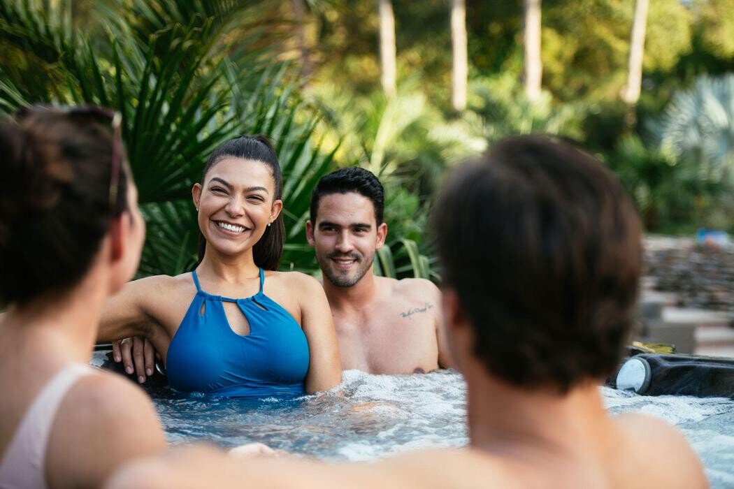 Images Aqua Living Factory Outlets